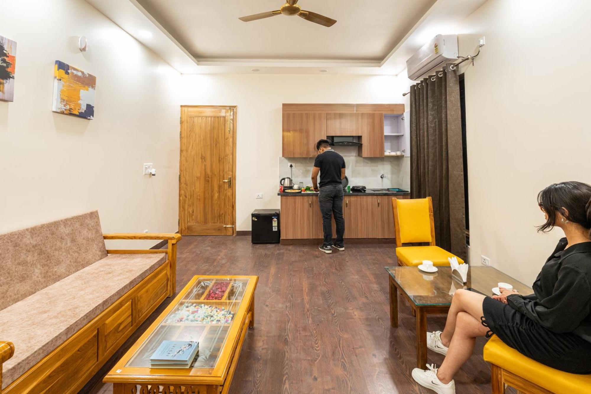 Lime Tree Hotel & One Bhk Serviced Apartment Noida - Sector 50 Metro Bagian luar foto