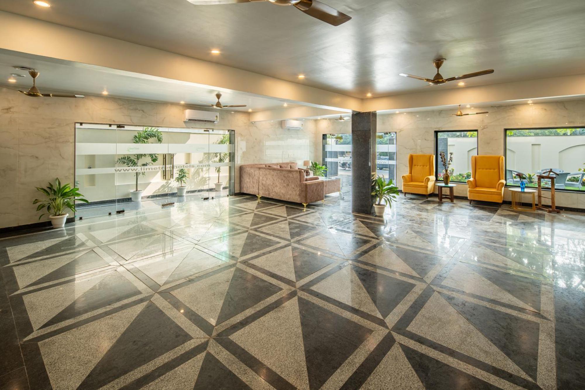Lime Tree Hotel & One Bhk Serviced Apartment Noida - Sector 50 Metro Bagian luar foto